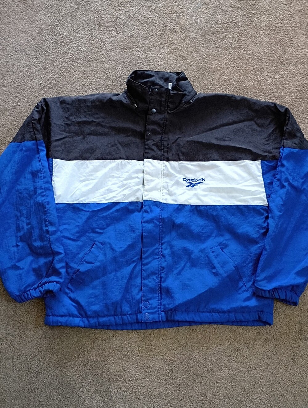 VINTAGE 90s REEBOK JACKET
